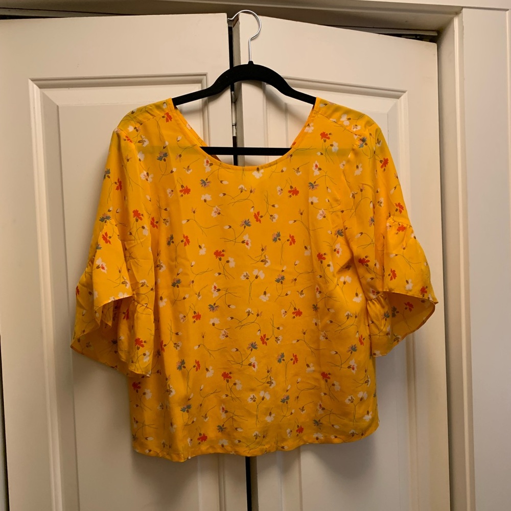 Madewell Silk Yellow Flowery Top. Size S.